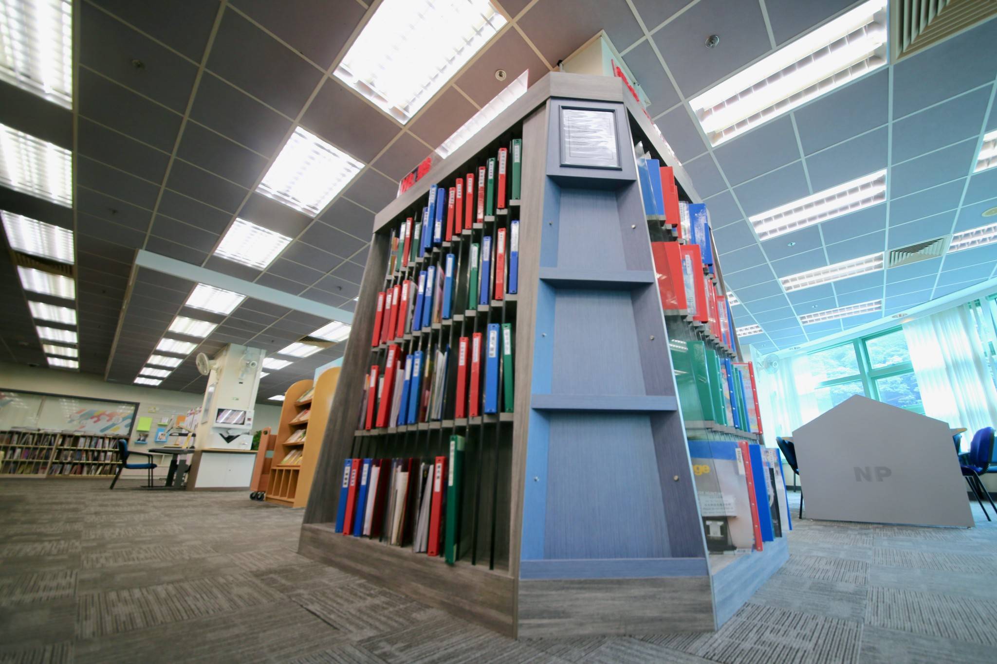 Chai Wan Public Library - Library - DEEM Office Interior ...